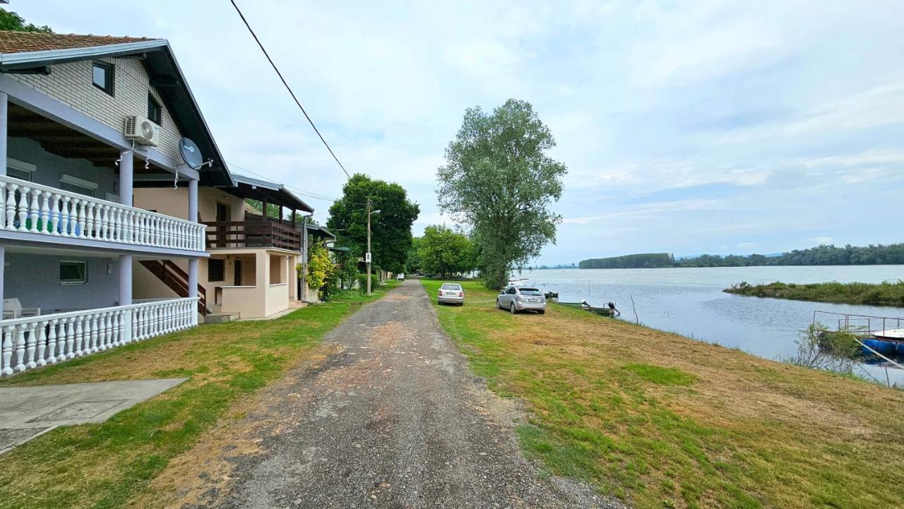 River View - Danube Celarevo Dış mekan fotoğraf