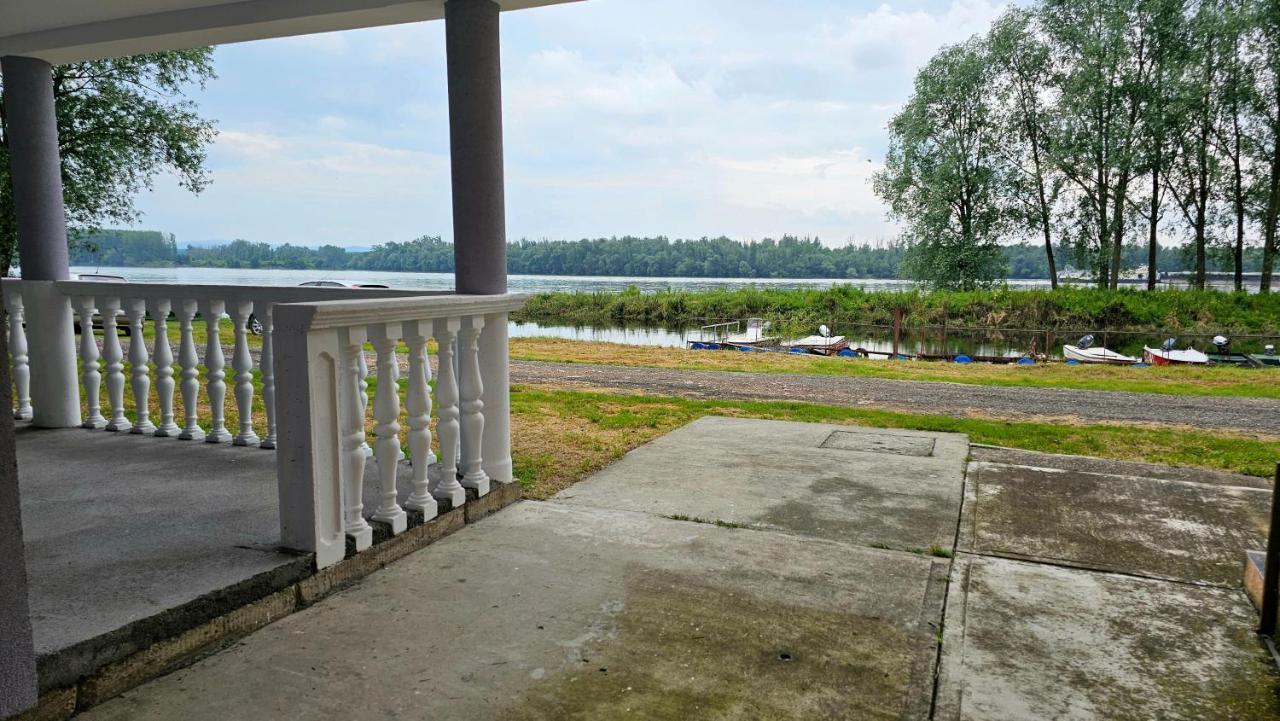 River View - Danube Celarevo Dış mekan fotoğraf